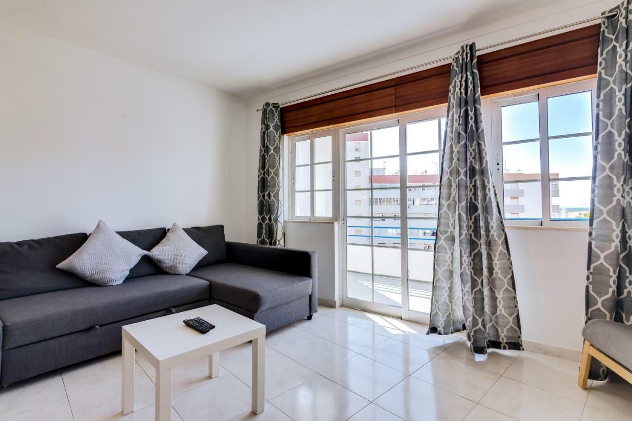 Rei - Quarteira - 3 Min To The Beach Vilamoura Zewnętrze zdjęcie