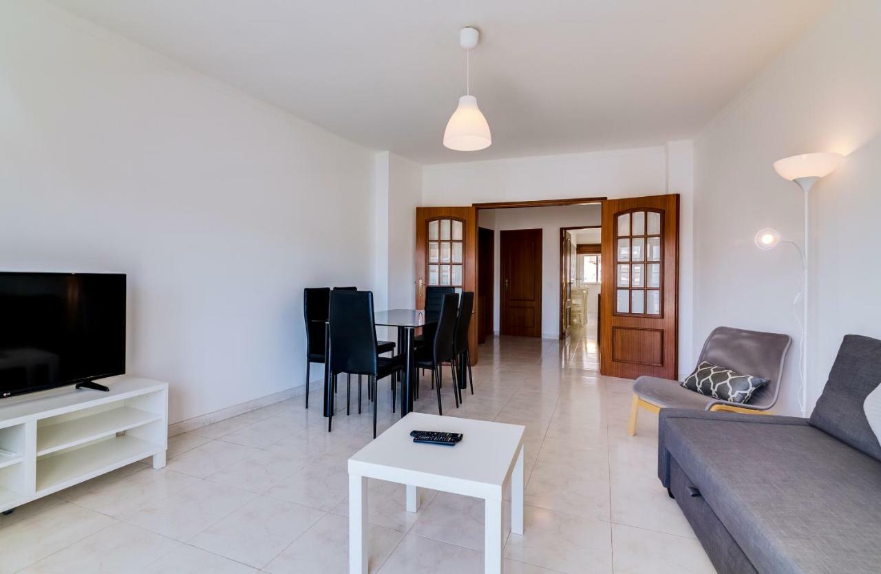 Rei - Quarteira - 3 Min To The Beach Vilamoura Zewnętrze zdjęcie